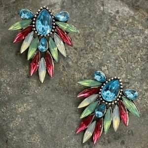 NEW Fancy Road Trip Rhinestone Earrings